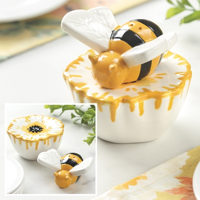 Bee Salt and Pepper Shaker