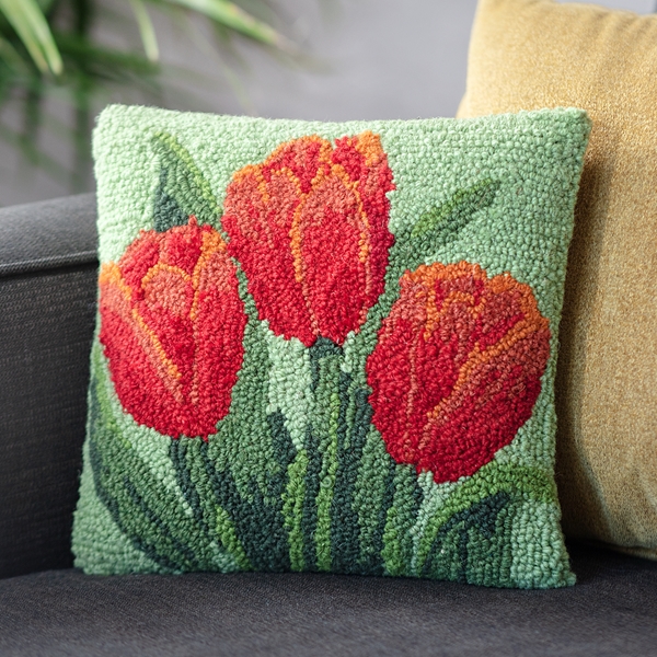 Alternate view: of Tulip Latch Hook Pillow