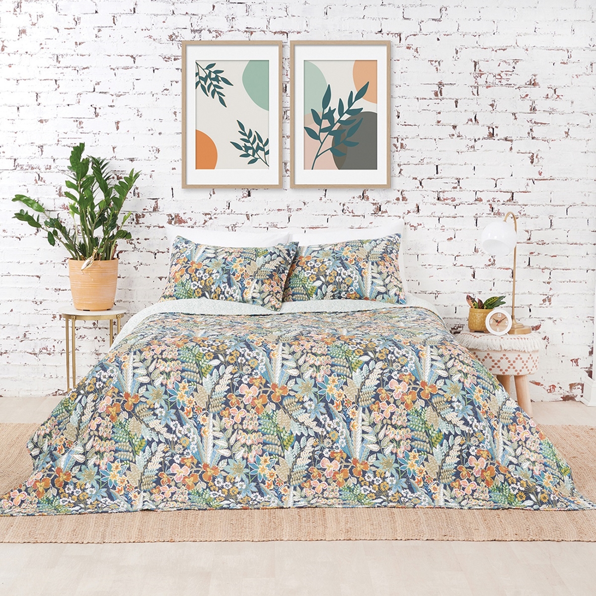 Pretty Botanicals Quilt Set